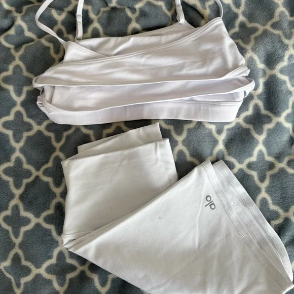 Alo Set - Picture 6 of 6